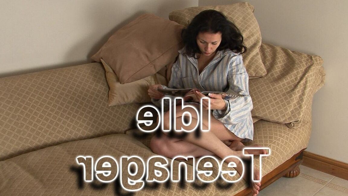 12P Palmada Online Adolescente Espancado