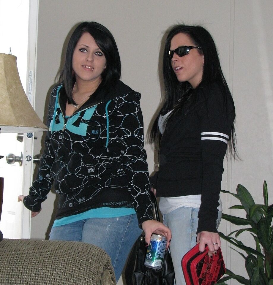 21P Kinky teens with big tits flaunt their curves and butts on a boat