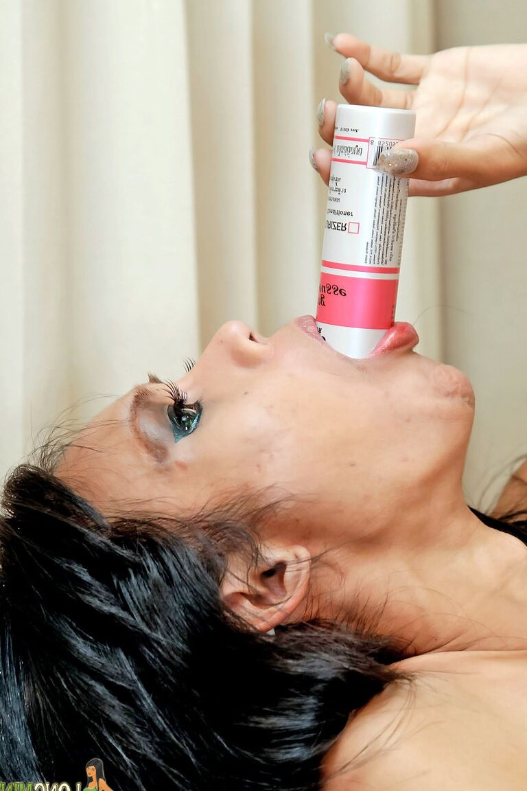 21P Asian ladyboy with bunny ears Mint wanks & toys her ass at the same time