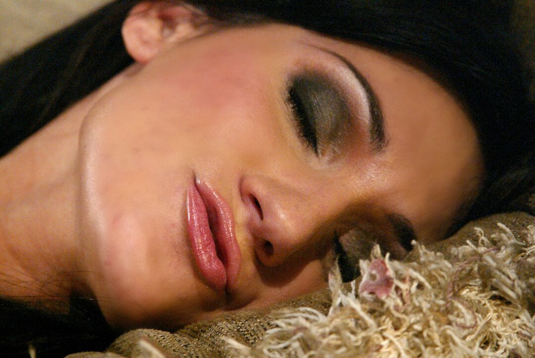 21P Fucking Machines Persia DeCarlo