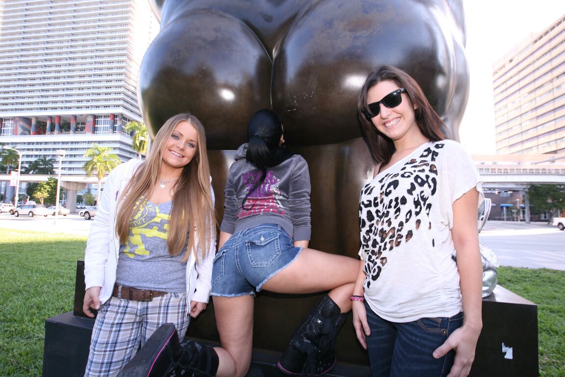 21P Bangbros Network Diamond Kitty, Mercedes Lynn, Missi Daniels