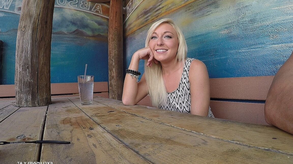18P White slut gets ready to drink a cum martini after dripping jizz from her twat