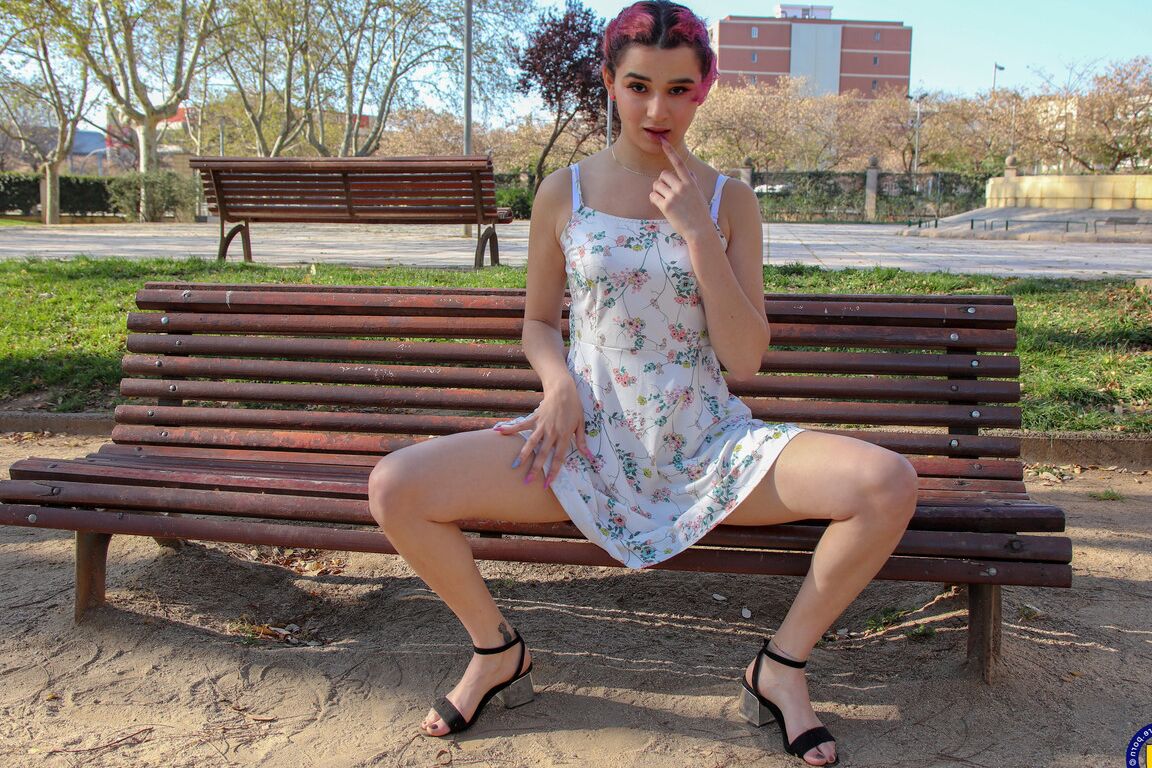 19P Mature NL Mia Navarro, Madame Fina