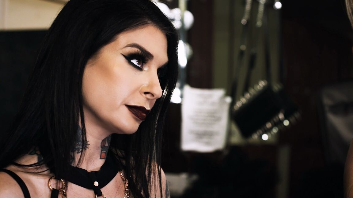 21P Hora adulta Joanna Angel, Mick Blue, Zac Wild