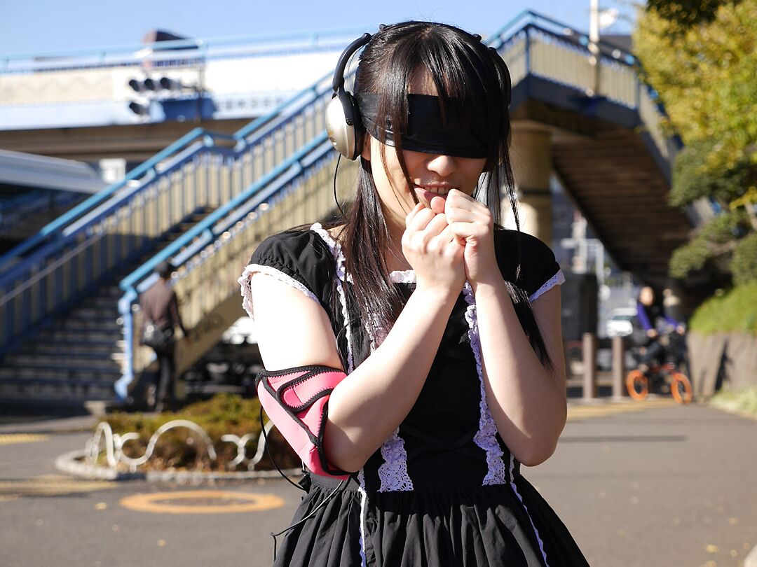 Die 21P-Asiatin Yui Kyono stellt ihren leckeren, zierlichen Arsch zur Schau, bevor sie geknallt wird