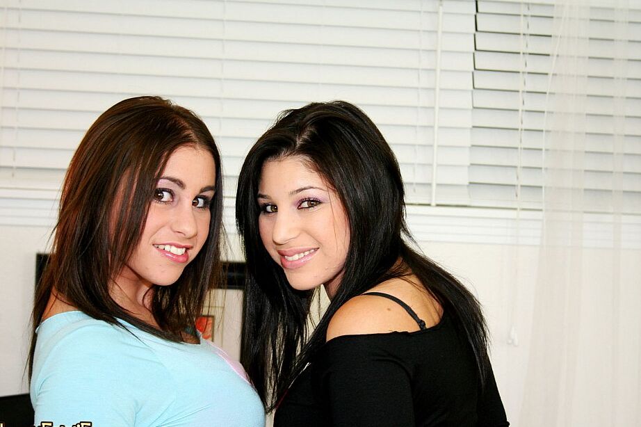21P Stepsisters Britney Stevens & Whitney Stevens show their big tits and asses