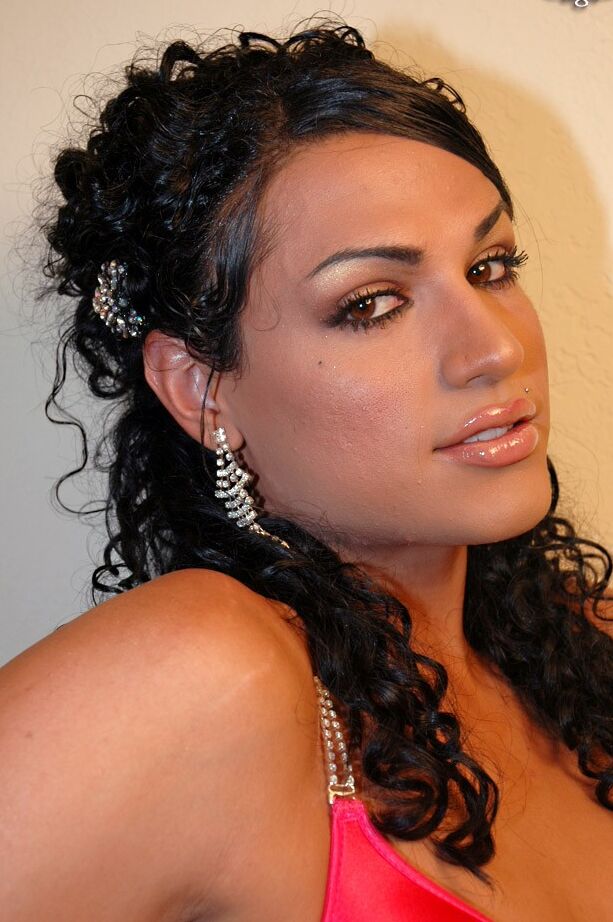 16P Grooby Meninas Alanna