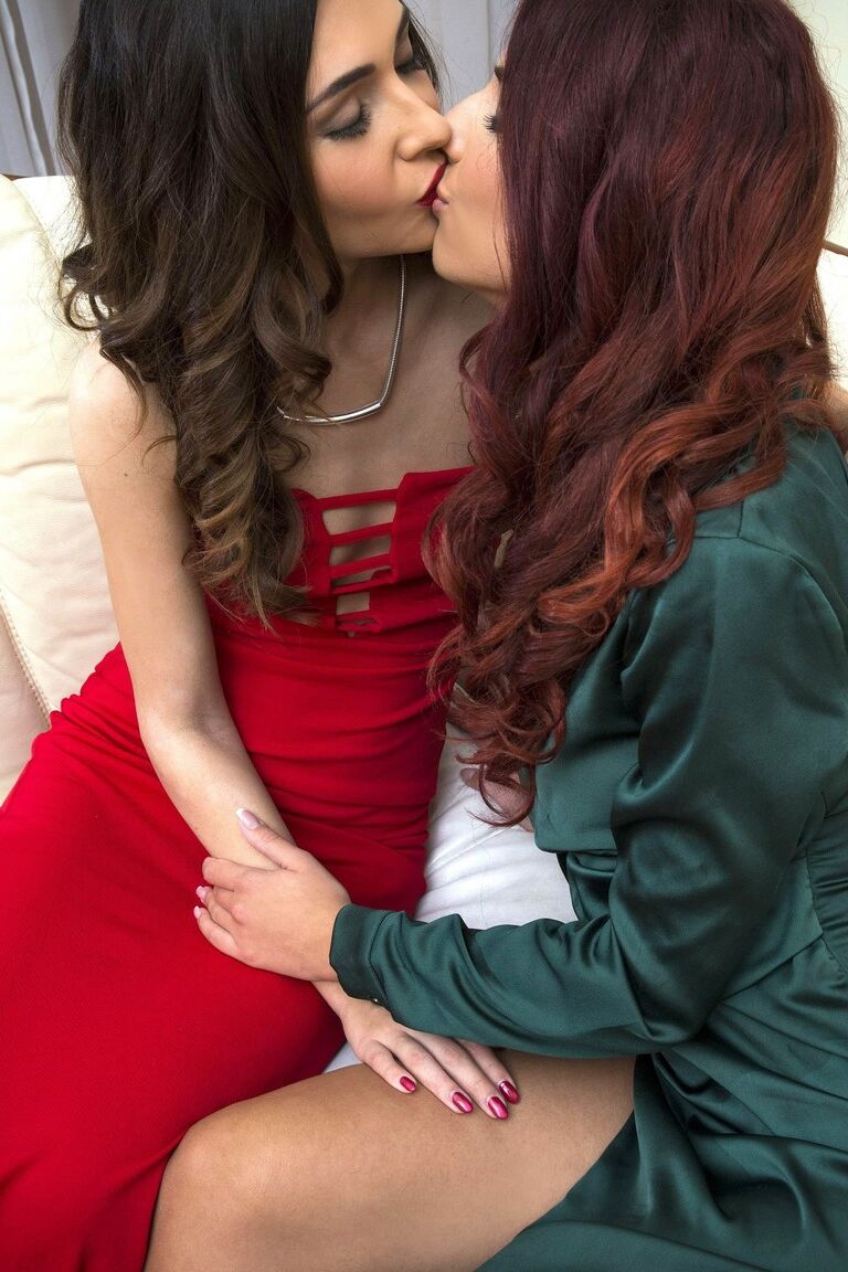 21P Porn World Shona River, Candee Licious, Alexis Brill
