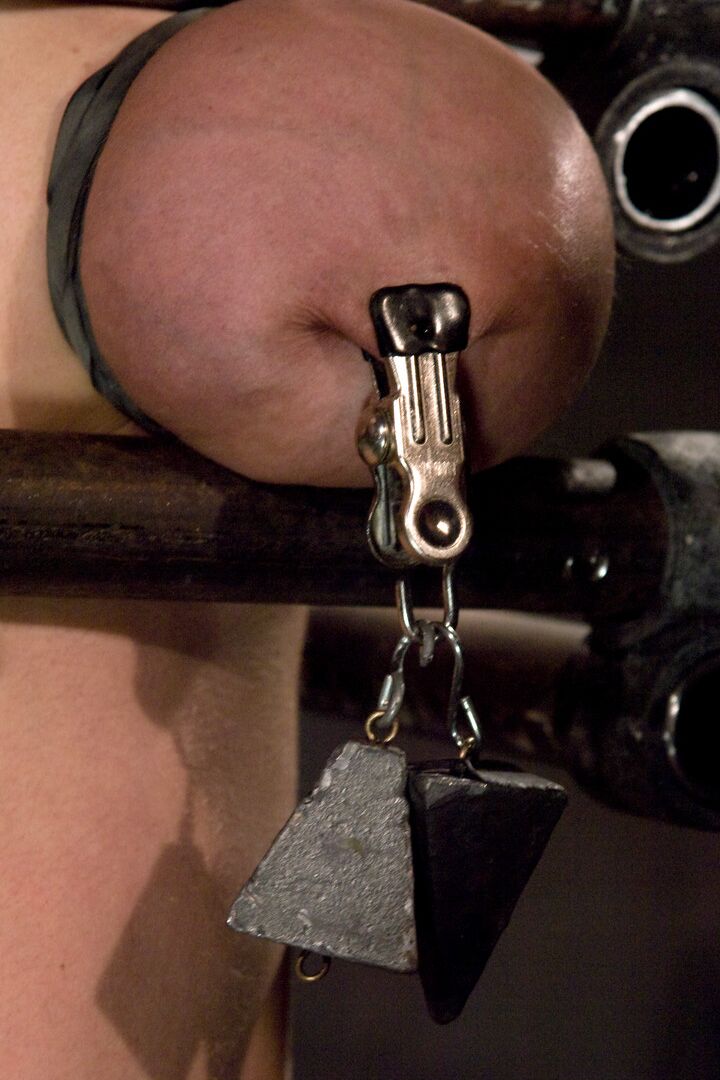 21P Device Bondage Beverly Hills