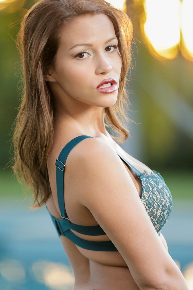 15P College girl Karter Foxxx models in the nude by a pool before her BF shows up