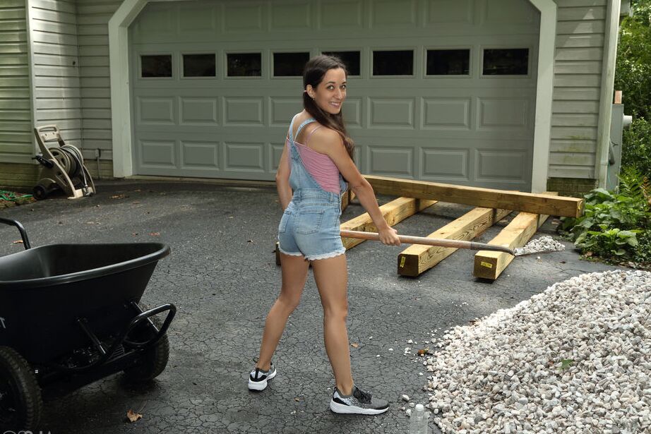 16P Amateur girl Freya Von Doom tugs on pigtails before masturbating in a driveway