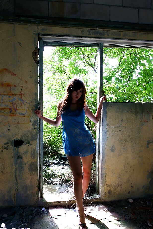16P Foxy adolescente asiática Risa Misaki descobrindo suas curvas tentadoras