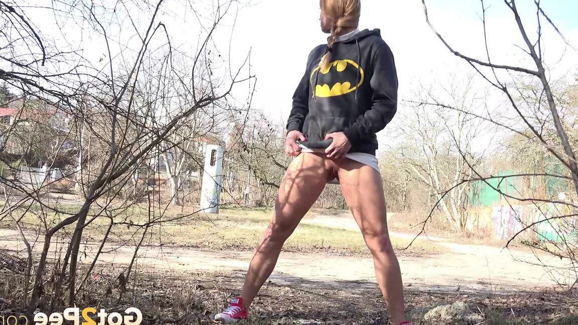 15P Chrissy Fox needs to relieve her piss desperation