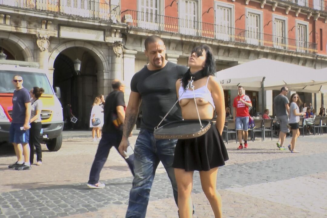 12P Public Disgrace Pamela Sanchez, Rob Diesel