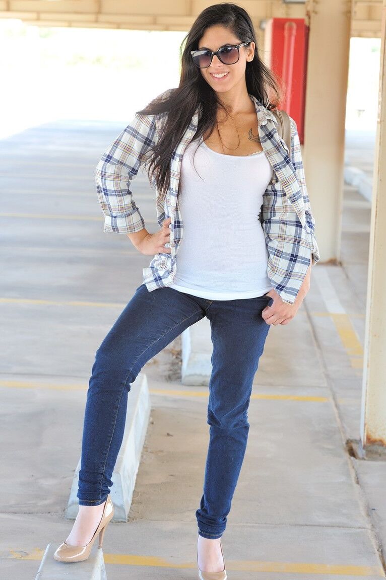 21P Beautiful babe Lilly shamelessly flashing her boobs and booty in public