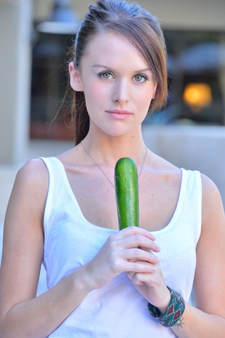21P Model Jayden displays her lovely tits & masturbates with a cucumber in a pool
