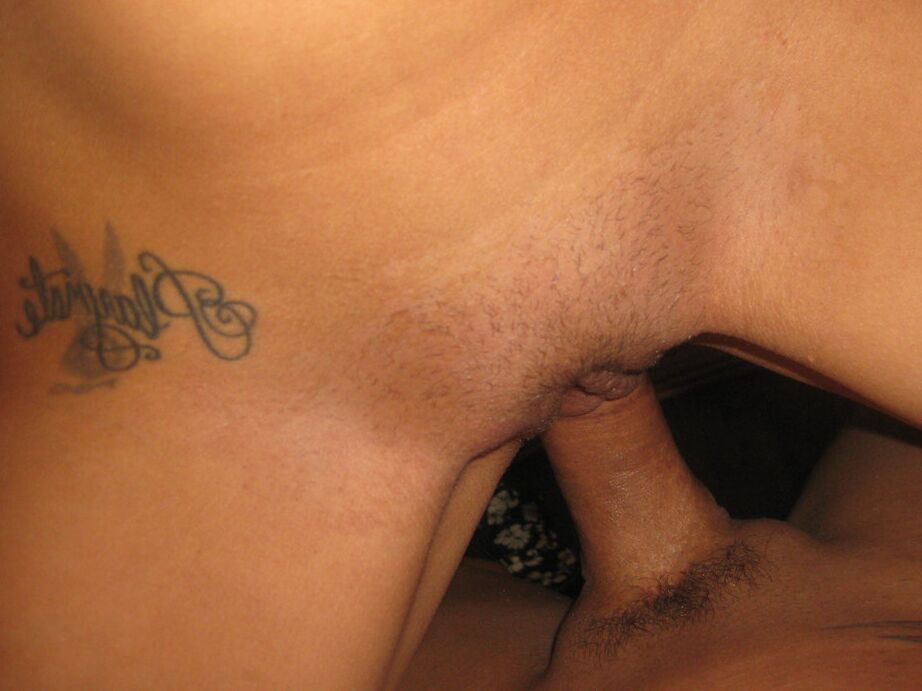 16P La ex novia tetona Bailey Brooks y su ex amante follan como locos en un video sexual casero