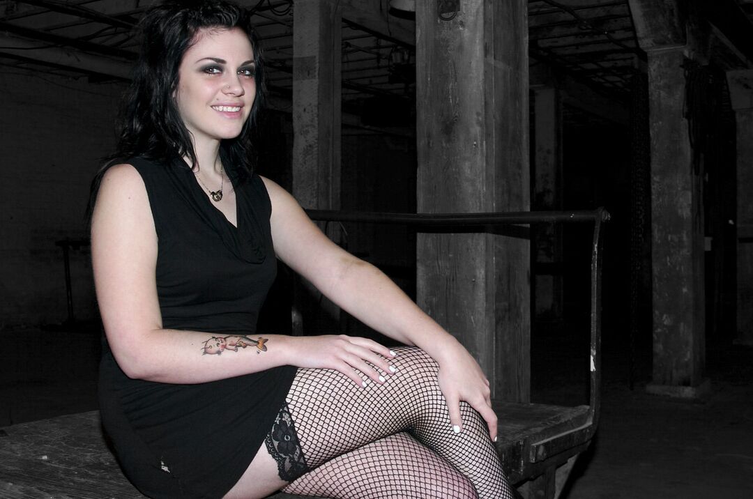 17P AnnaBelle Lee and Claire Adams come to the dark dungeon waiting for mistress