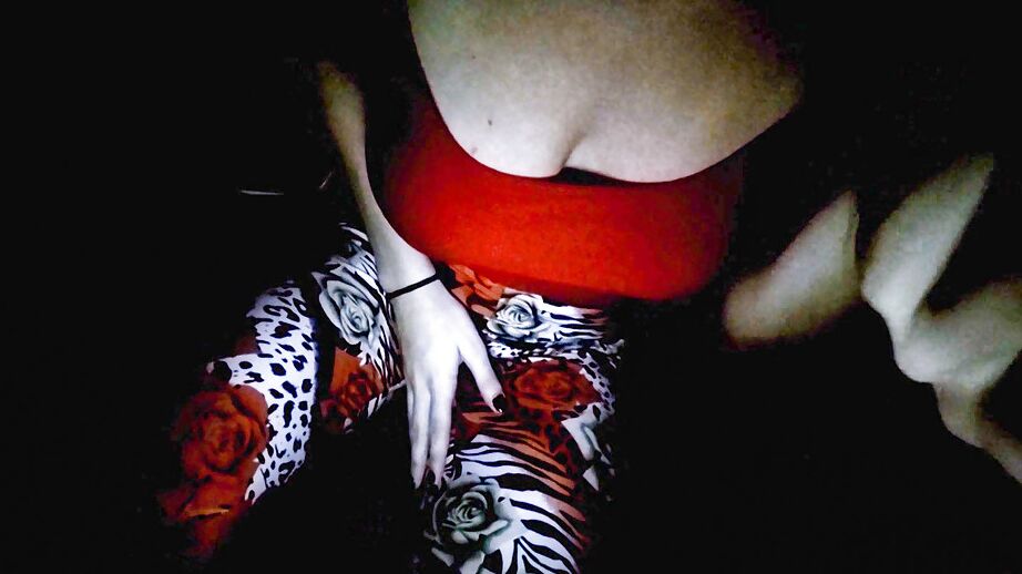 16P Dillion Carter sucks dick and and takes it doggystyle in homemade action