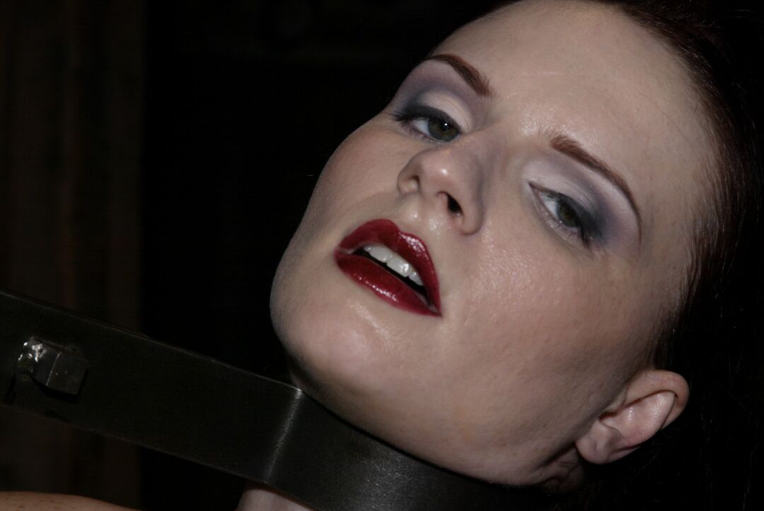 17P Claire Adams gets pussy lips tortured being immobilized in standing position