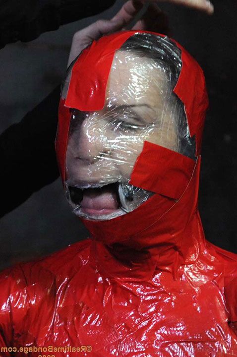 16P BDSM freak Claire Adams mummified in latex and brutally tortured