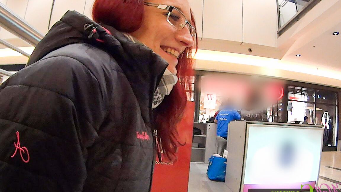 16P Mall Cuties Sie mag harte Schwänze in ihrer Muschi