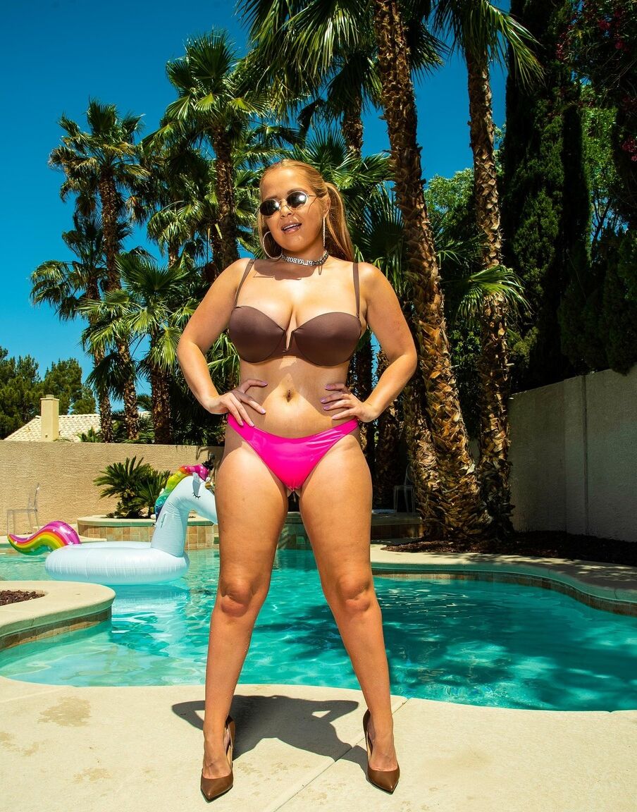 21P Hot girls Daisy Harper, Sarah Jessie & Sofie Marie teasing in bikinis poolside