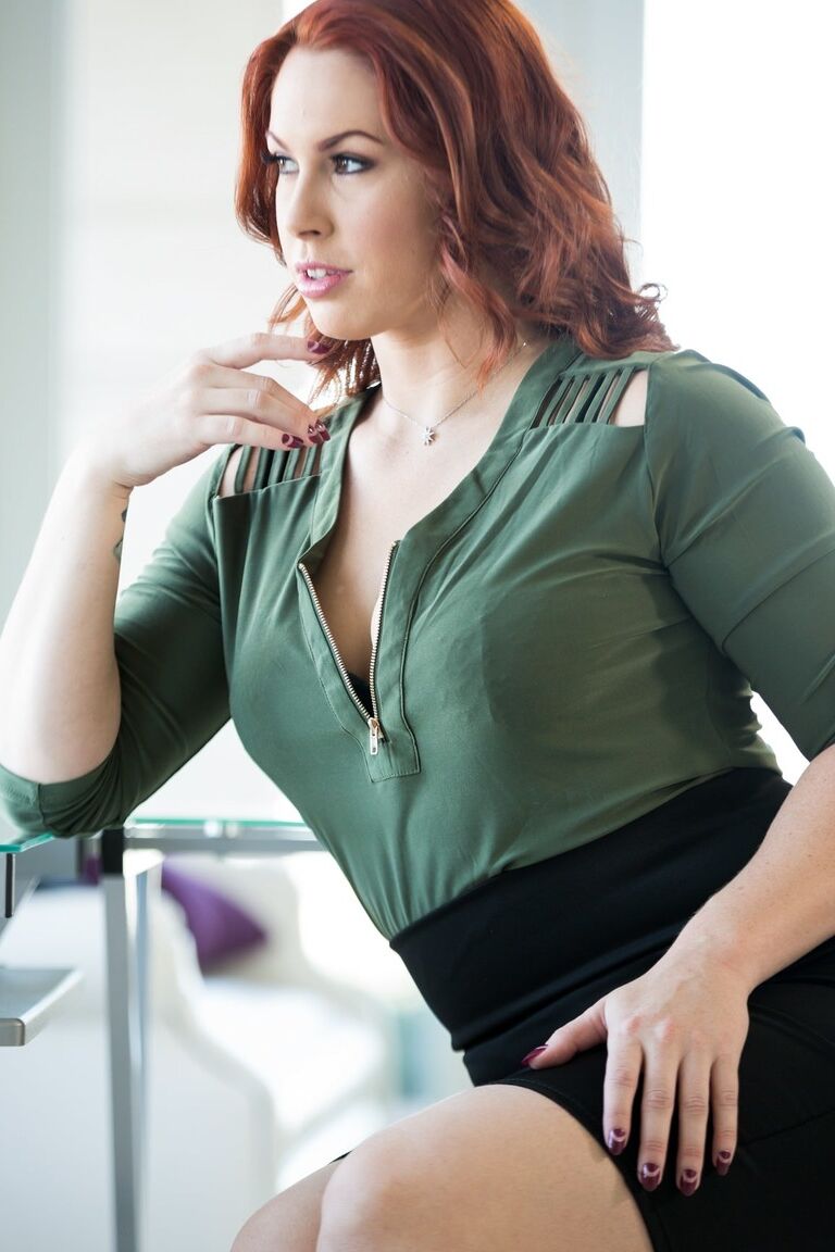 18P Redhead Edyn Blair reveals natural big tits & bush & gets stuffed with BBC