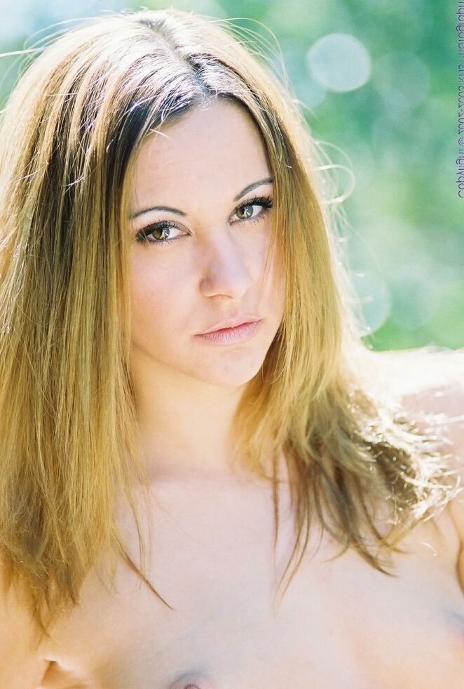 21P FTV Filles Nikki