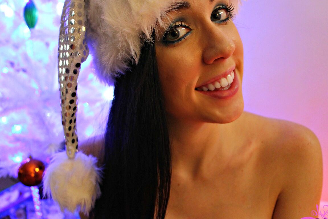12P Hottie Kayla Kiss takes her costume off and displays massive juggs for Xmas