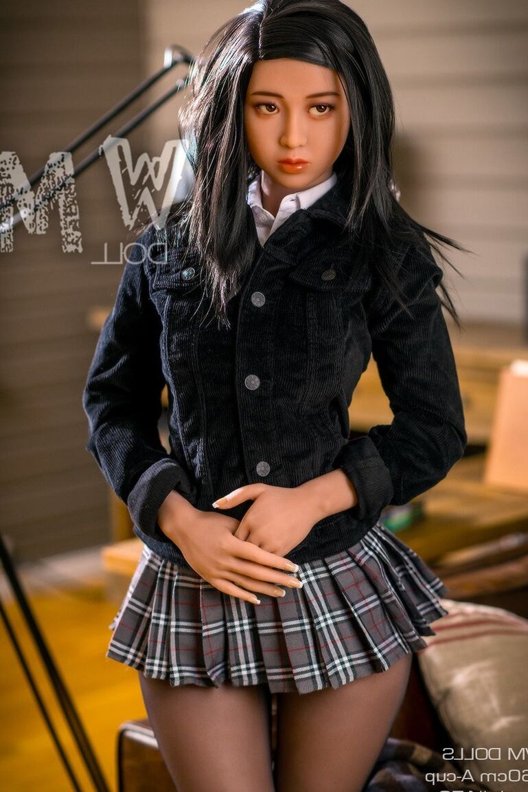 20P Linda boneca sexual com roupa de colegial tira para mostrar seu lindo corpo nu