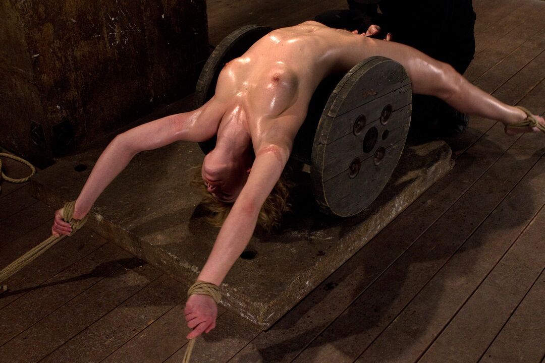 21P Hogtied Lily LaBeau