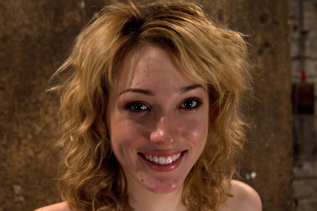 21P Hogtied Lily LaBeau