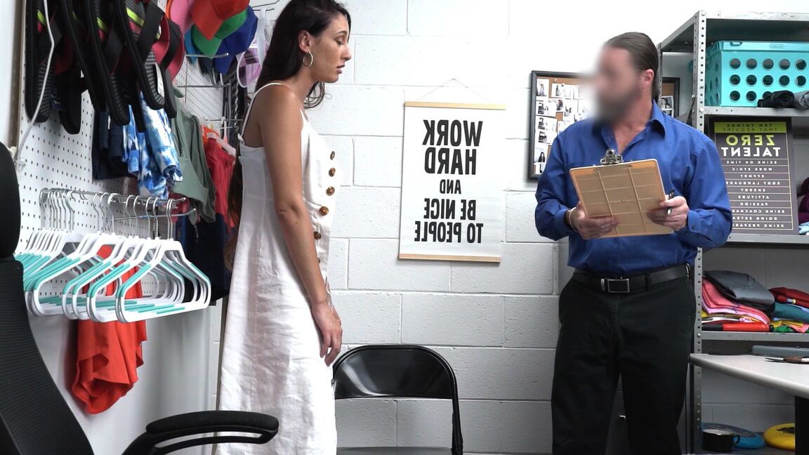 21P Babe with fakes Artemisia Love spreads her legs & gets rammed for shoplifting
