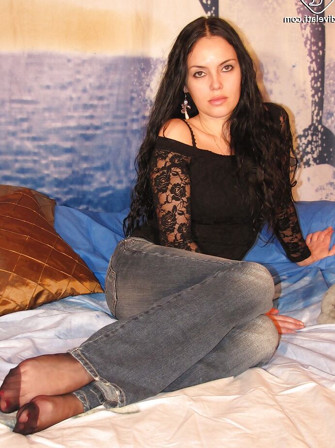 16P Gata morena incrível com corpo sexy e pernas longas Diana