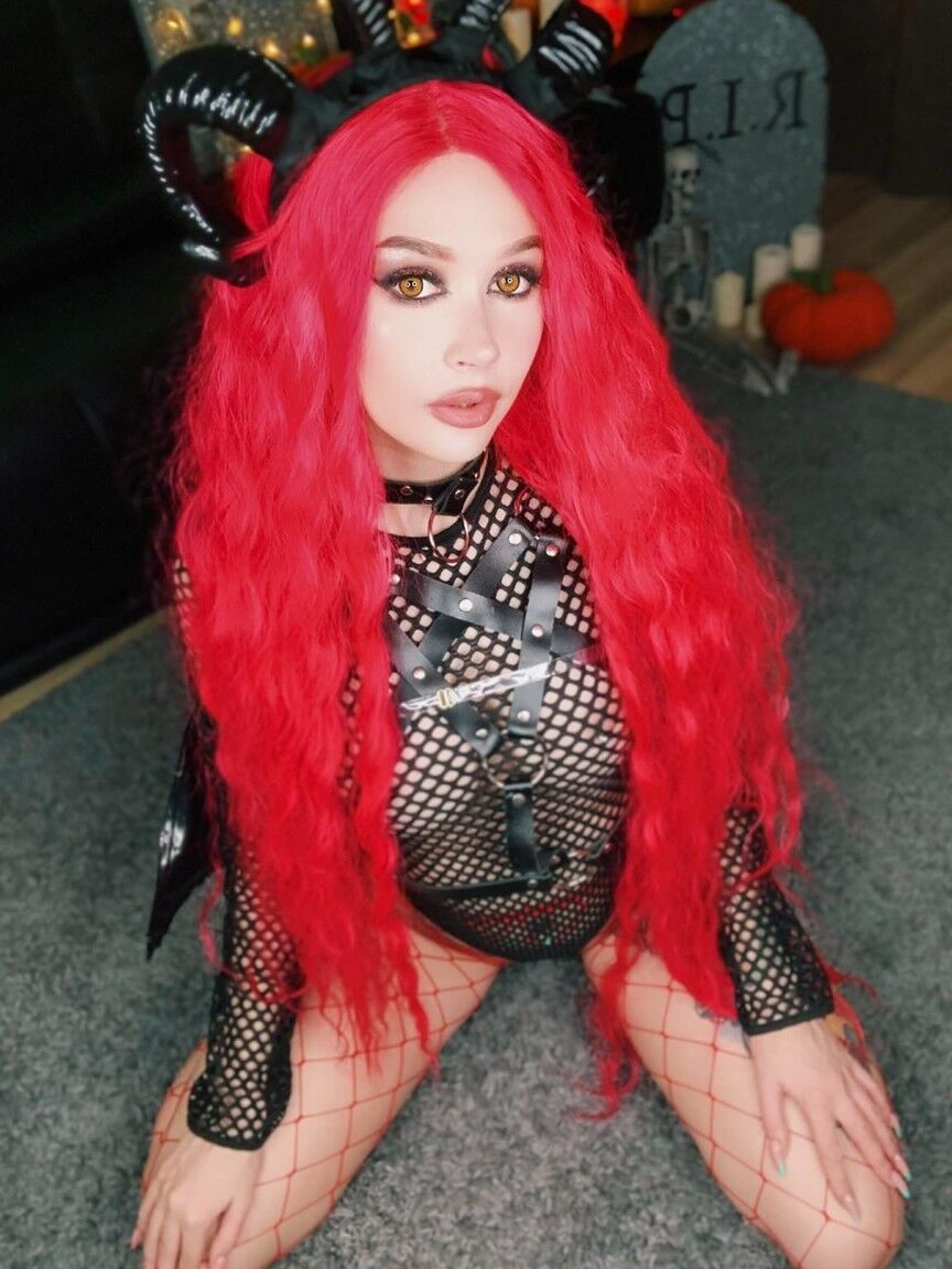 19P Evil Angel Scarlet Chase, Elic Chase, Purple Bitch
