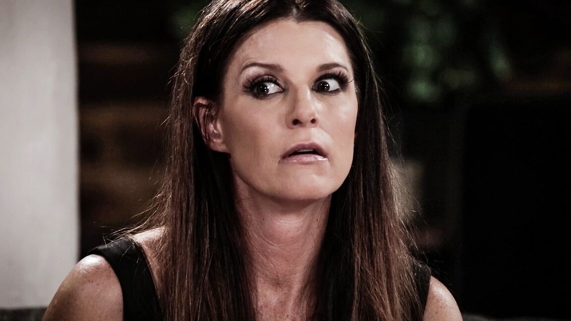 15P Madrasta India Summer força a enteada Whitney Wright a fazer sexo