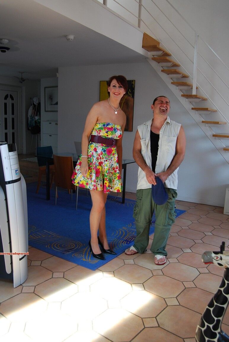 15P Tall woman fucks her new toy boy attired in backseam nylons and heels
