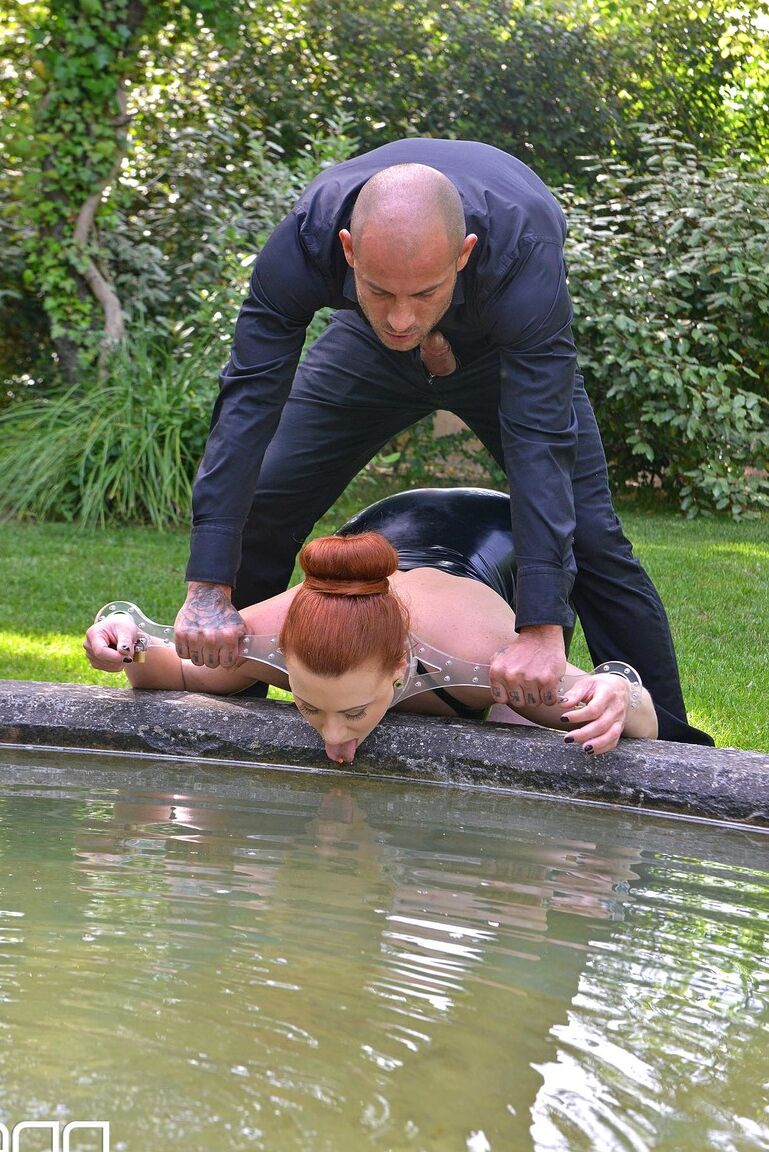 21P Curvy Isabel Dean gets fucked & has her big ass flogged in outdoor BDSM action