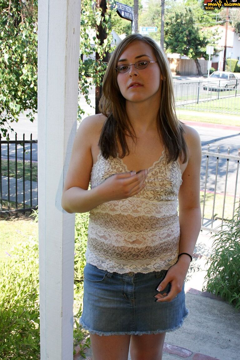 16P Grooby Girls Christian, Hazel Tucker