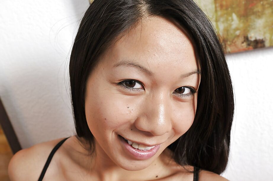 16P Freshly shaved cunts are a joy and naughty Asian amateur Celia has one