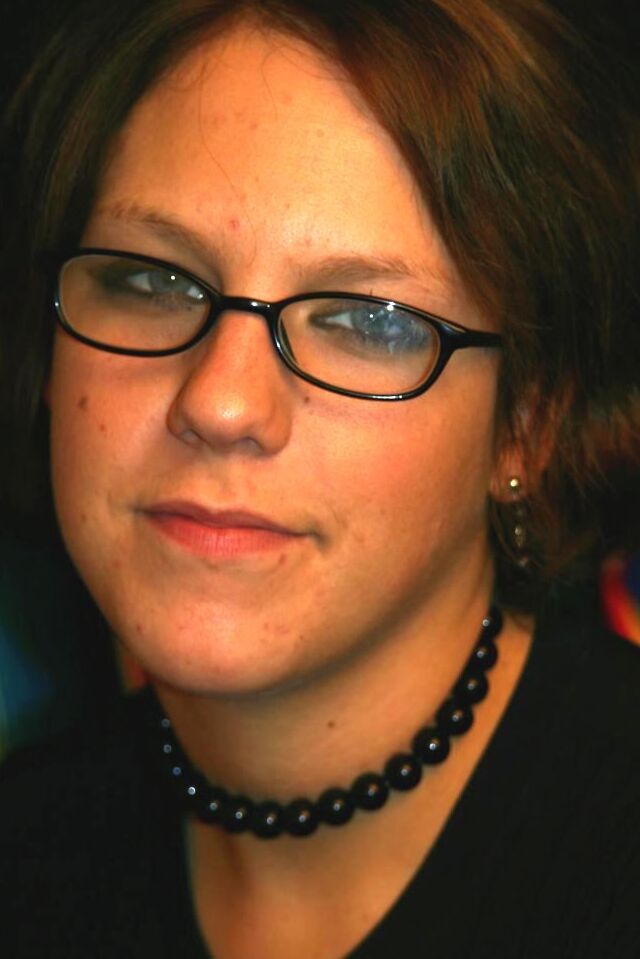 16P Amateur model Kattie takes off her glasses and then all of her clothes