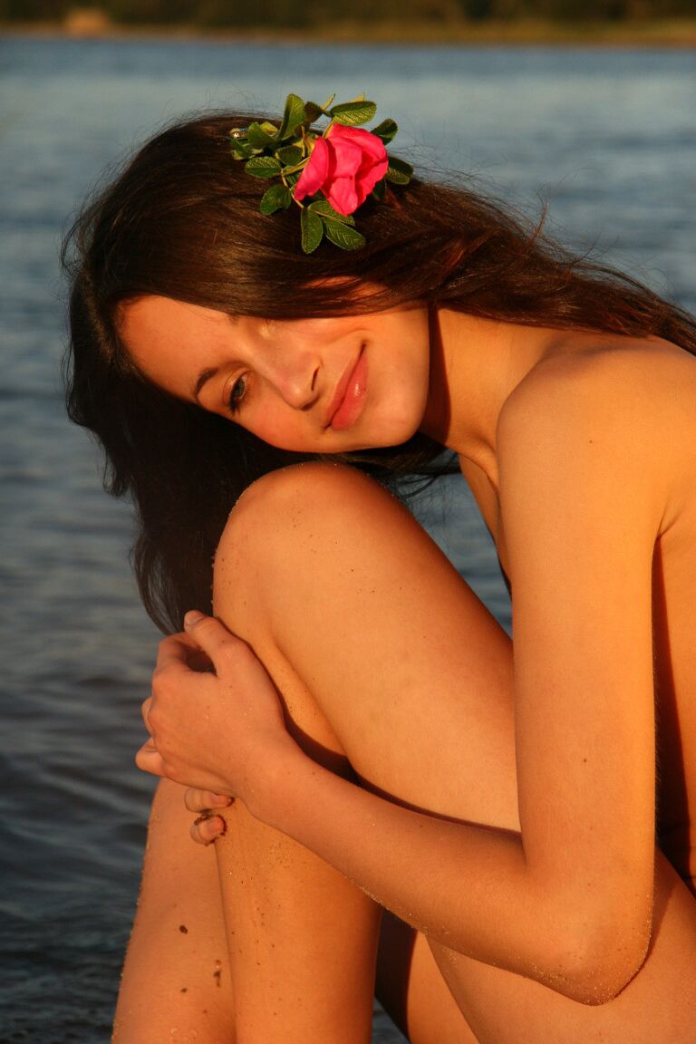 21P Met Art Milana C