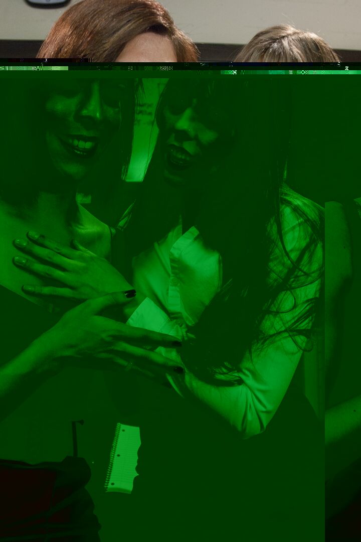 21P TS Caçadores de Buceta Amber Chase, Kendra Sinclaire