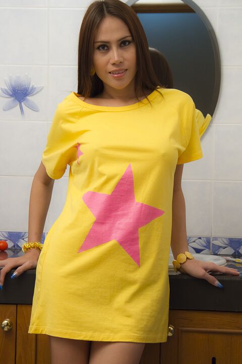 16P Ladyboy Gold Prête Pour Le Lit
