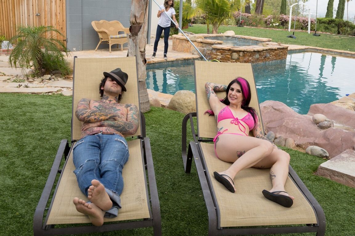 17P Peituda gostosas Joanna Angel