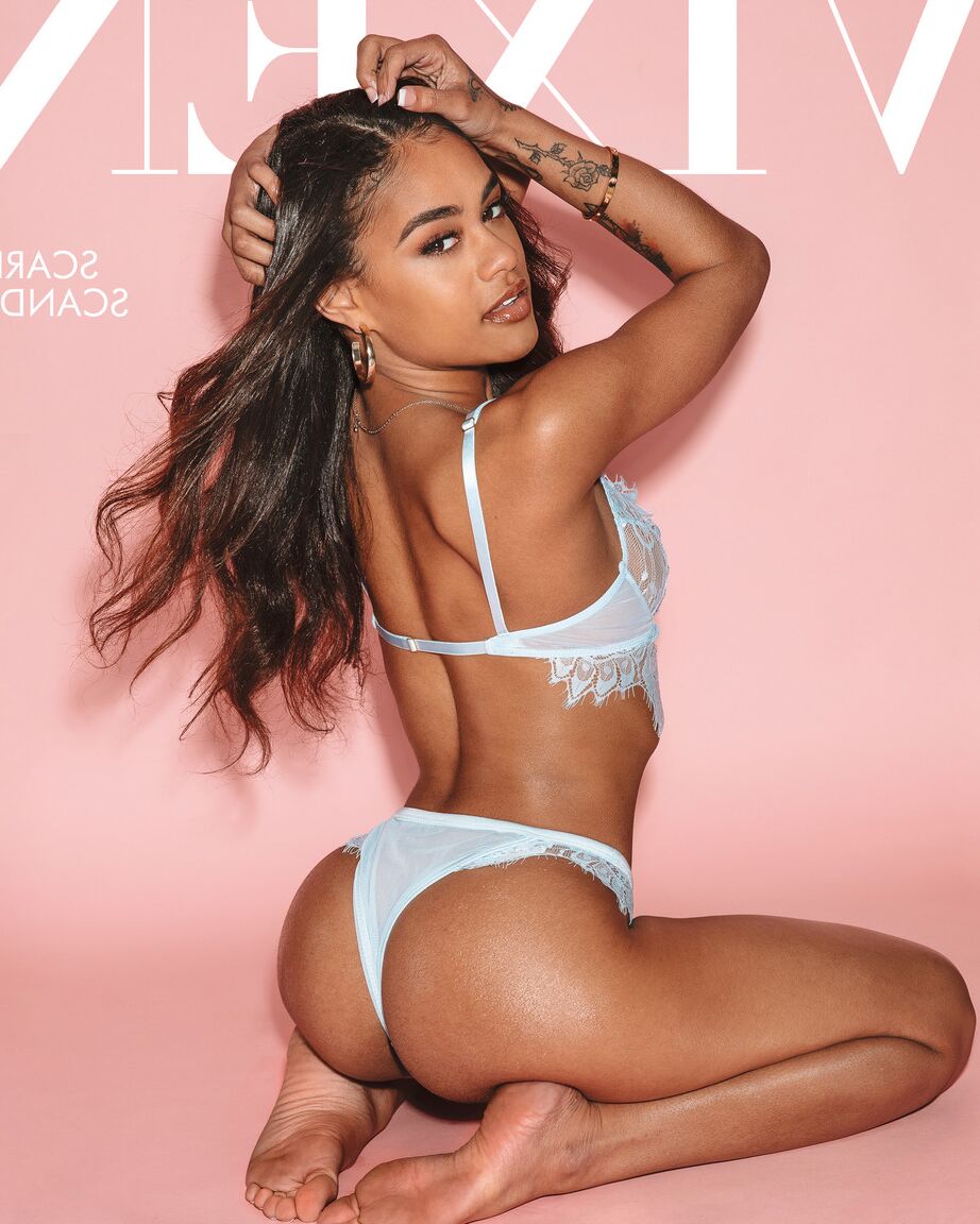 21P Vixen Alex Legend, Scarlit Scandal