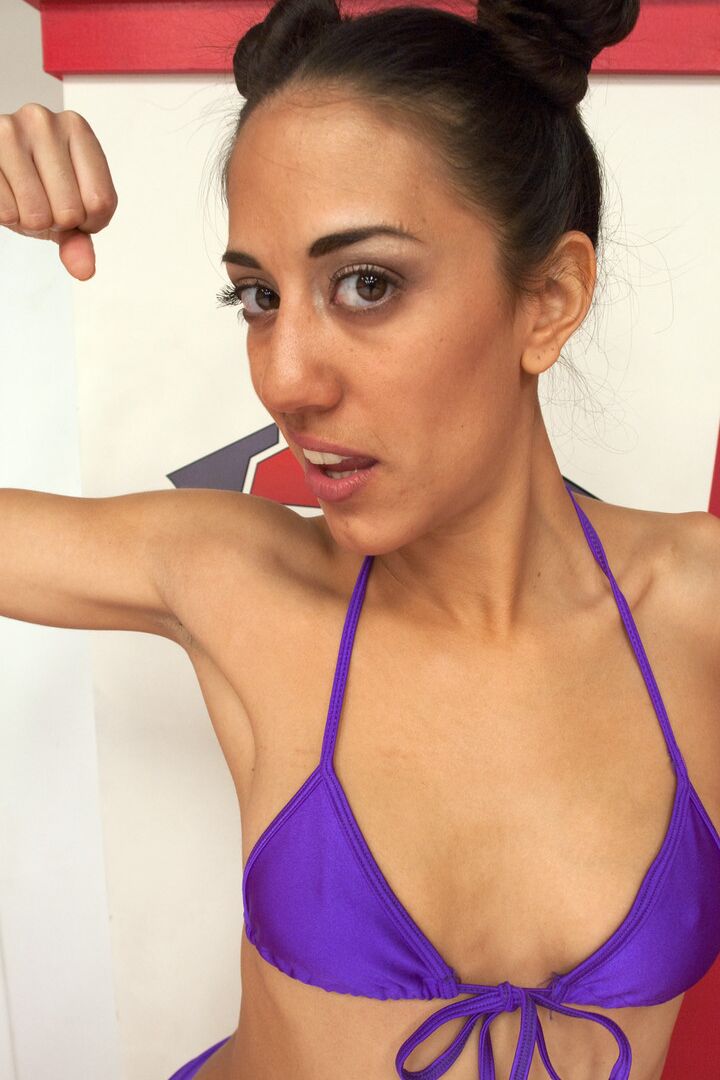 21P Ultimate Surrender Alexa Aimes, Lyla Storm