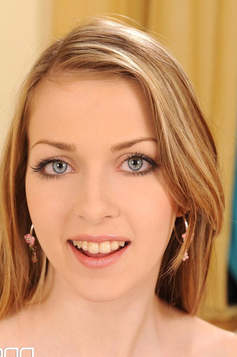 21P Pornowelt Abigaile Johnson