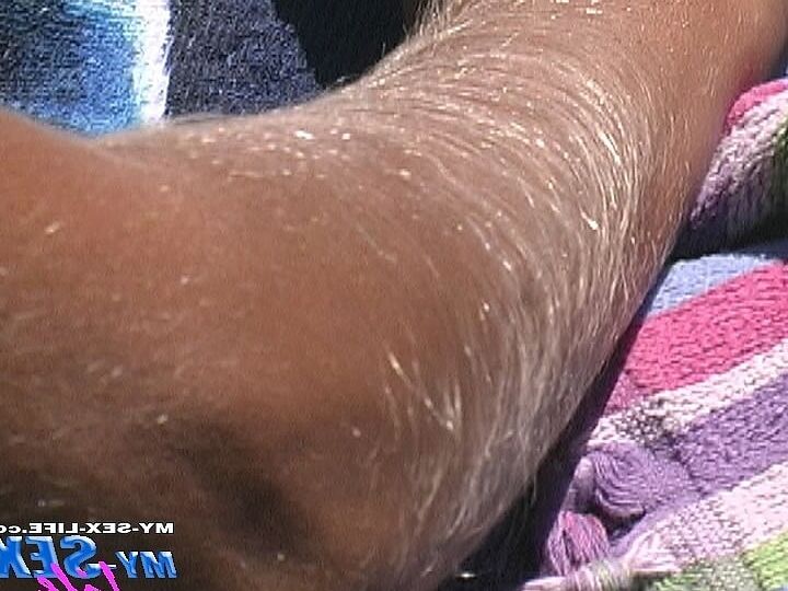 21P Sweet babe with hairy arms Lori Anderson jacks off a dick on a boat
